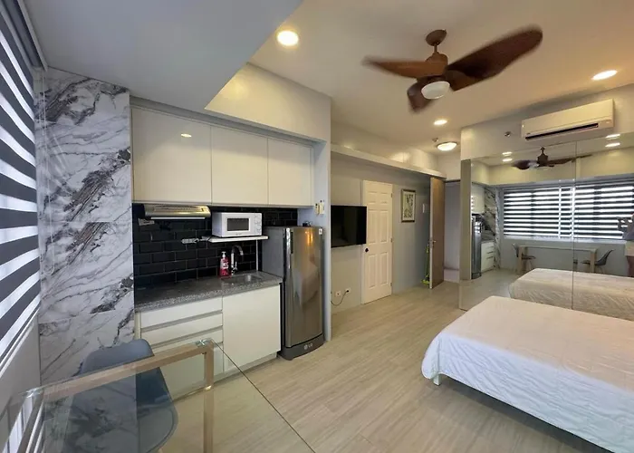 Modern Condo With Stunning Views